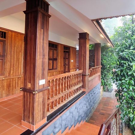 Kalpavanam Heritage Resort Thekkady Quarto foto