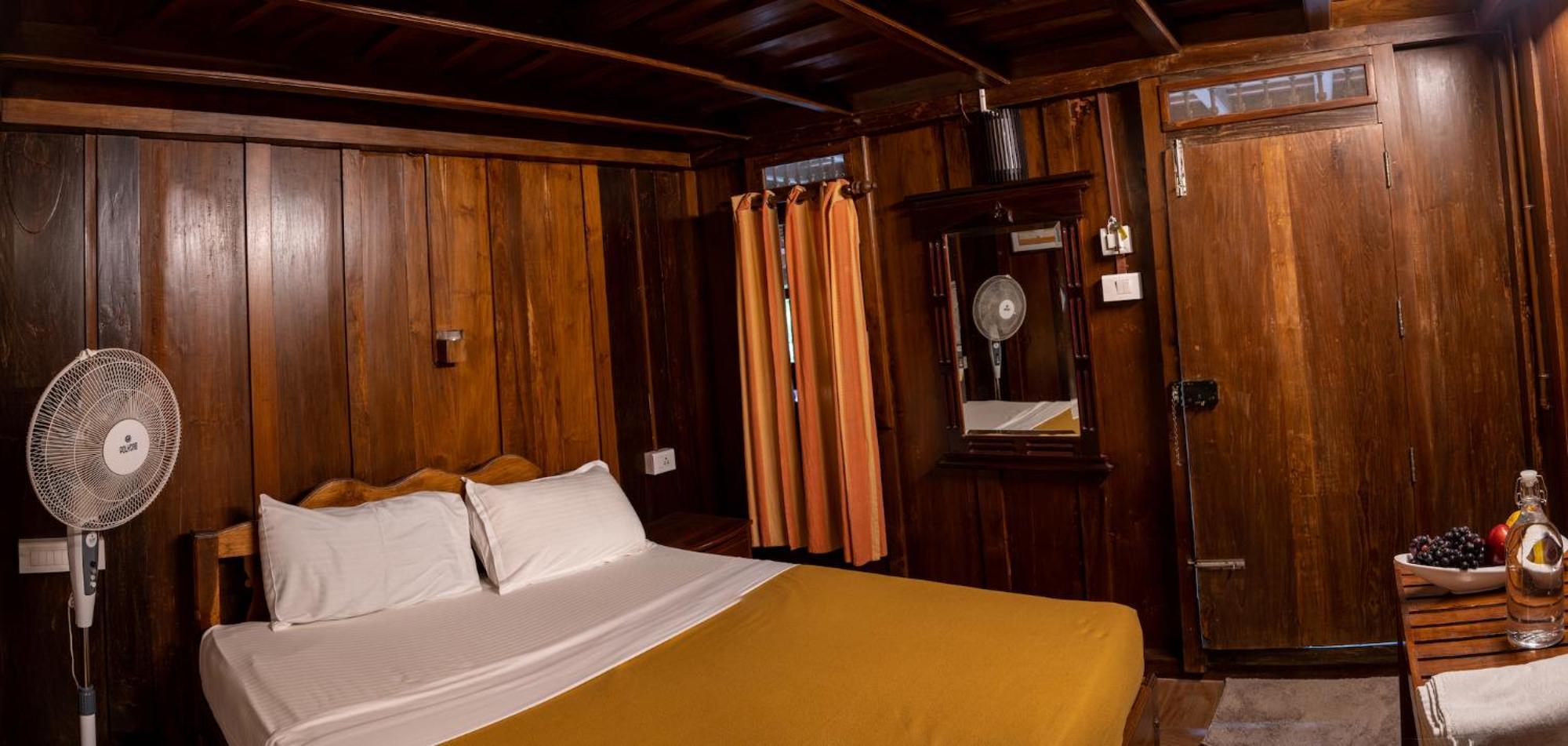 Kalpavanam Heritage Resort Thekkady Quarto foto